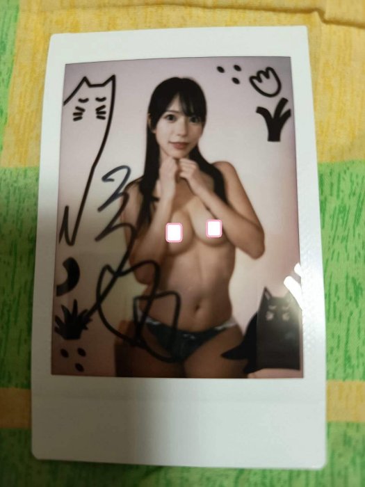 2026 TRE成人展邀請銀卡AV女優-淺野心~露美乳~攝影會立可拍簽名卡/拍立得簽名卡1 of 1(還有加簽塗鴉唷)