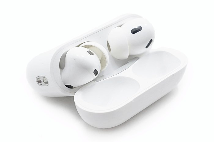 AirPods Pro 2 中古品　Lightning 正常動作 Apple Airpods Pro 2nd Gen LIGHTNING - Left or Right Airpods