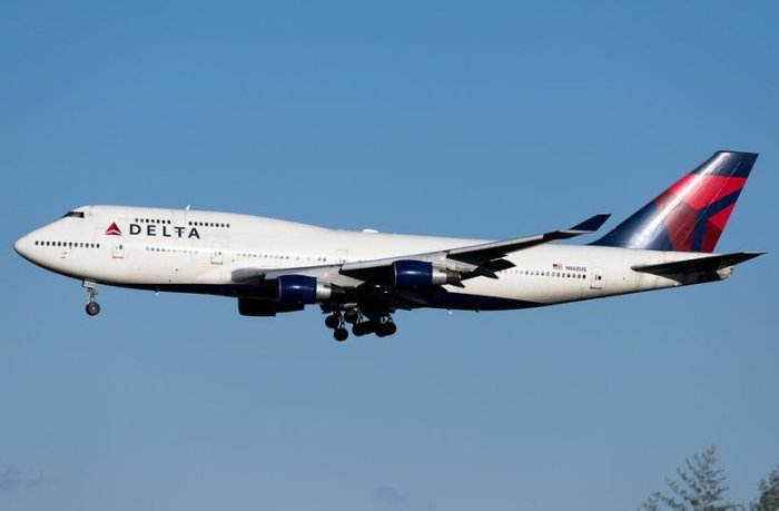 飛行夢想家**GeminiJets 1:200 達美航空Delta Air Boeing 747-400 N668