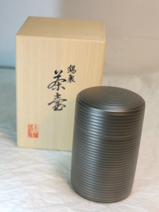 OSAKA SUZUKI~日本製造~cb-i-k~大阪錫器~1-5~千壽~黑~純錫茶罐~100g~錫