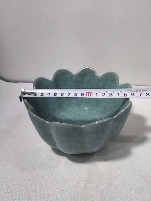 宋代汝窯蓮花碗天青釉色支釘底花瓣造型完好收藏宋代汝窯天青釉蓮花碗支