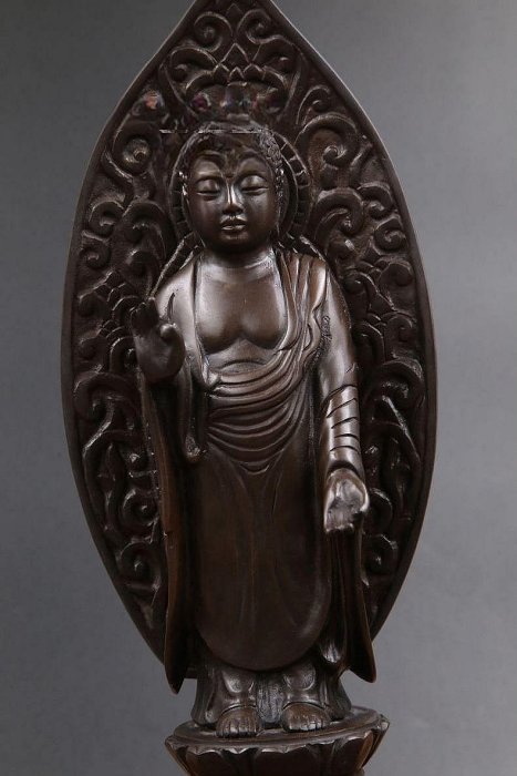 古董，阿弥陀如来像，中国清時代，古铜製，旧家藏出。 如彌陀佛阿彌陀如來日本回流古董佛像日本回流古董佛像銅制《阿彌陀如來