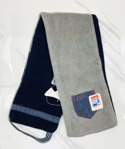 【震撼精品百貨】Shin Kan Sen 新幹線~日本sanri三麗鷗 新幹線圍巾-灰*01641