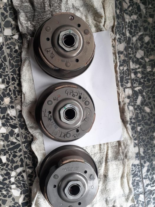 二手 拆車 良品 原廠 適用 豪邁.迪爵.奔騰.如意.三冠王.巡弋125.奔馳.G3.G4.GP 後離合器組 隨機出貨