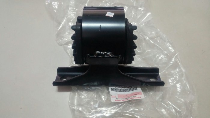 引擎腳 右 SUZUKI SX4 1.6 06-