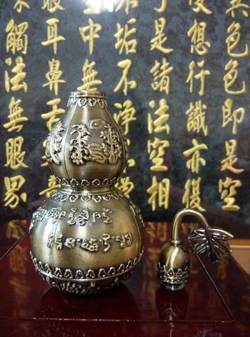 超美品 銅製金鍍 蝗虫 活動関節 文鎮 茶寵 風水開運 置物 書齋賞物 下沉⁄緩沉飼料買五送一，可混搭金魚螺旋藻、增艷、爆頭、(緩沉) 野菜