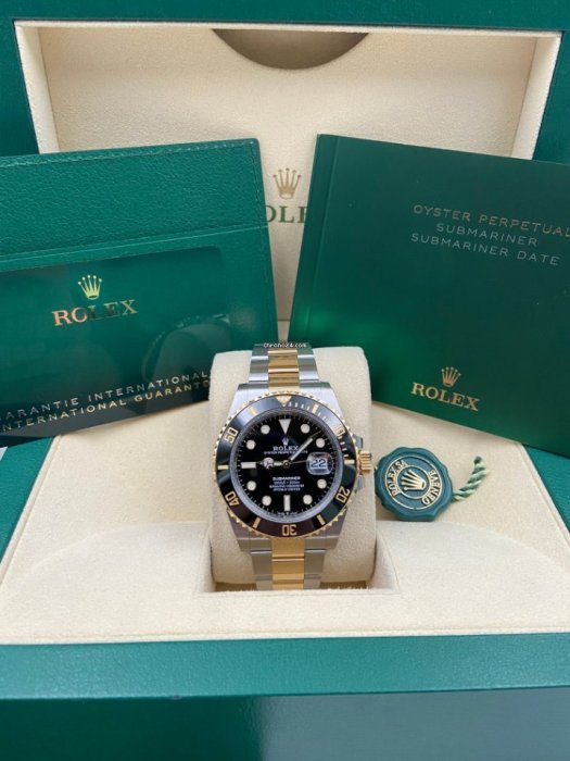 重序名錶 代友出售全新 ROLEX 勞力士 Submariner 潛航者 126613LN 126613 半金款