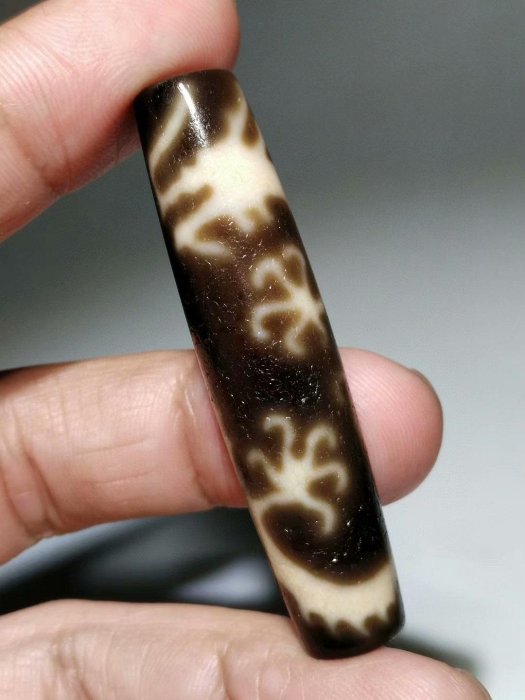 五爪金龍天珠，到鼎的天珠，這樣稀少五爪龍天珠實在少見，（線體