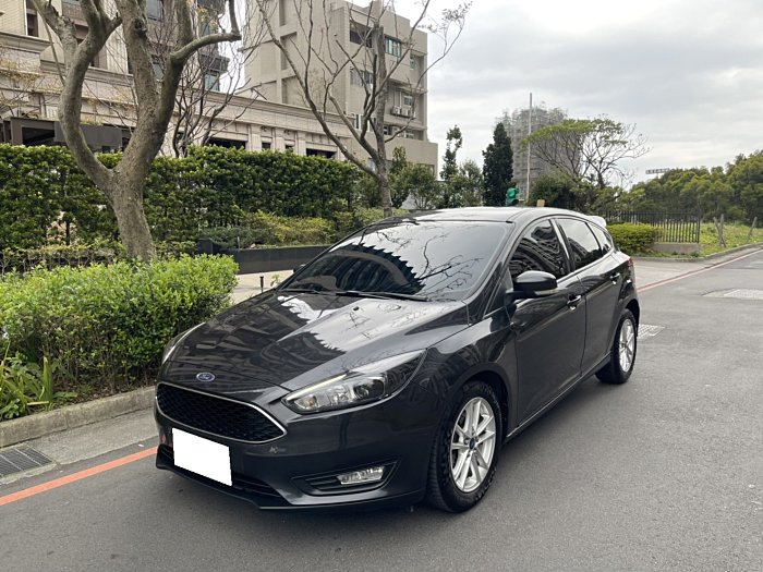 2016 FOCUS 跑七萬 1.5T四缸引擎 180匹 進口操控安全性LIN