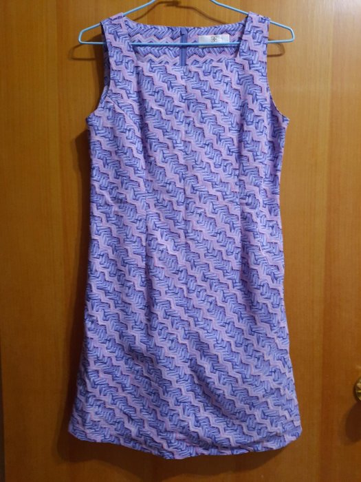 粉紫幾何無袖洋裝 專櫃品牌 Fashion Magic 上田服飾 臺灣製精品 小禮服 度假風