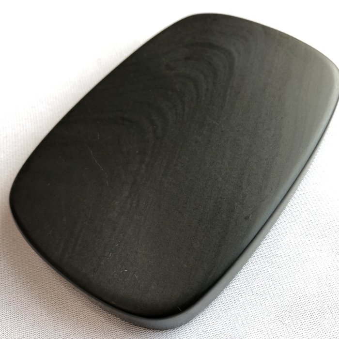 トミー】 ◇歙州瓦筒太史硯／大型◇水波眉子紋・銀線・銀華紋／唐木箱