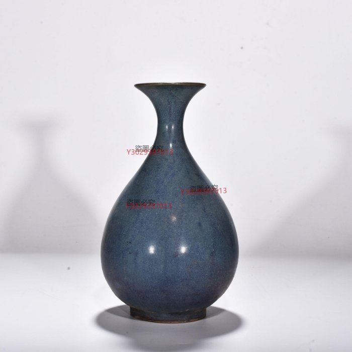 中国　宋代　鈞窯　丁香紫釉　蒜口瓶　M 7640C 編號012宋鈞窯丁香紫釉蚯蚓走泥紋玉壺春瓶（重和款）高28厘米寬14厘米
