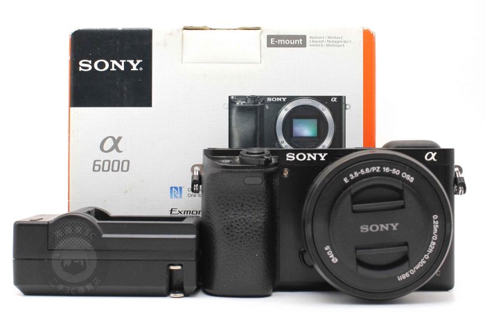 【高雄青蘋果3C】SONY A6000 + 16-50MM 單鏡組 APS-C 二手相機 微單眼 #96877