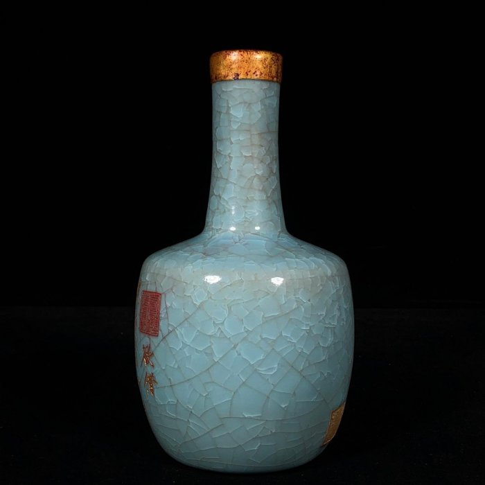 文房具　宋時代　汝窯 花瓶　陶器　冰裂纹 貫入 宋汝窯冰裂紋包口銘文紙槌瓶，高21.5直徑11.5cm，300377 瓷器官窯汝窯