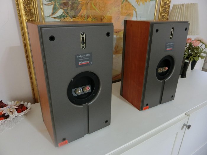 Dynaudio Audience 42 w丹麥製造書架型喇叭| Yahoo拍賣