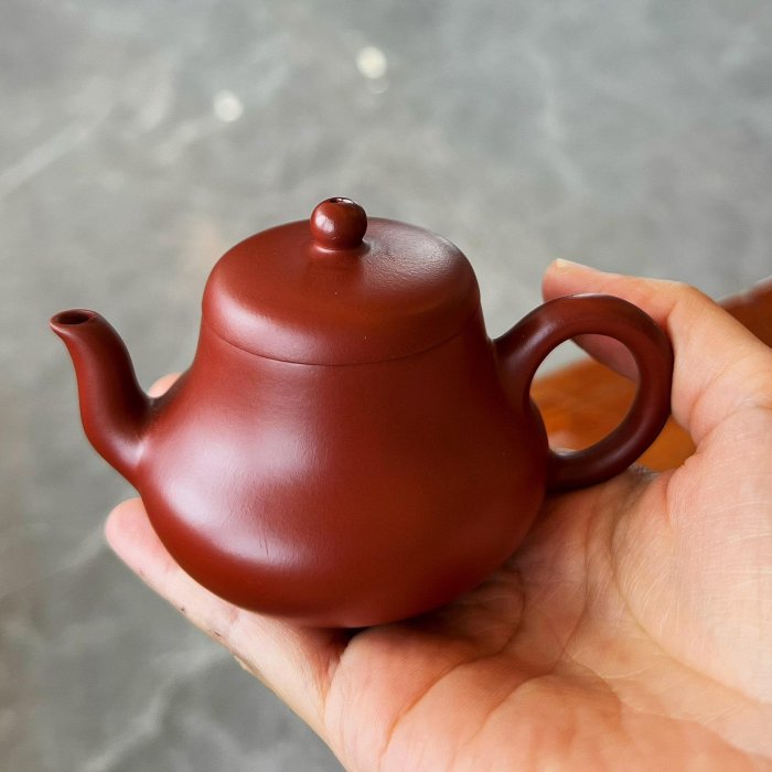 嚴選君德壺原礦大紅袍朱泥茶具，容量90cc，工藝精緻，品相完美，適合