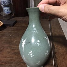高麗青瓷、茶碗。　　無傷、箱。 高麗青瓷、茶碗。 無傷、箱。
