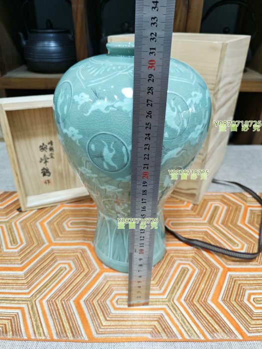 瓶日本名家安峰鶴作高麗青瓷瓶入器具高麗青瓷是高麗時期繼瓷器回流收藏