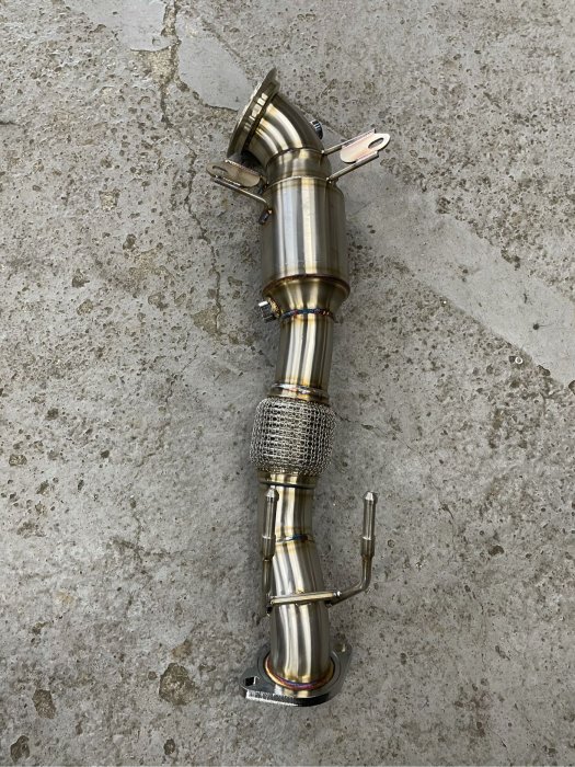 Ford Focus mk4 1.5 當派 排氣管