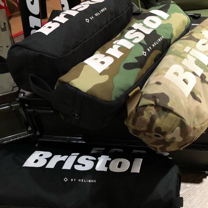 希望商店】FCRB F.C.Real Bristol HELINOX EMBLEM FOLDING BENCH 露營