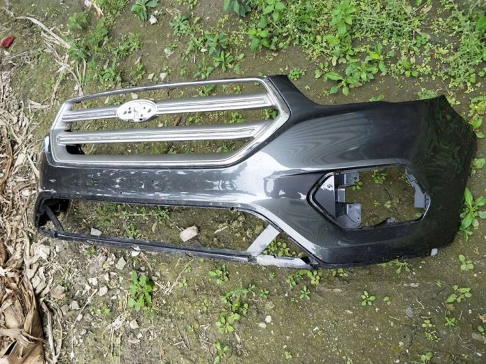 KUGA 2017 前保桿 含水箱罩