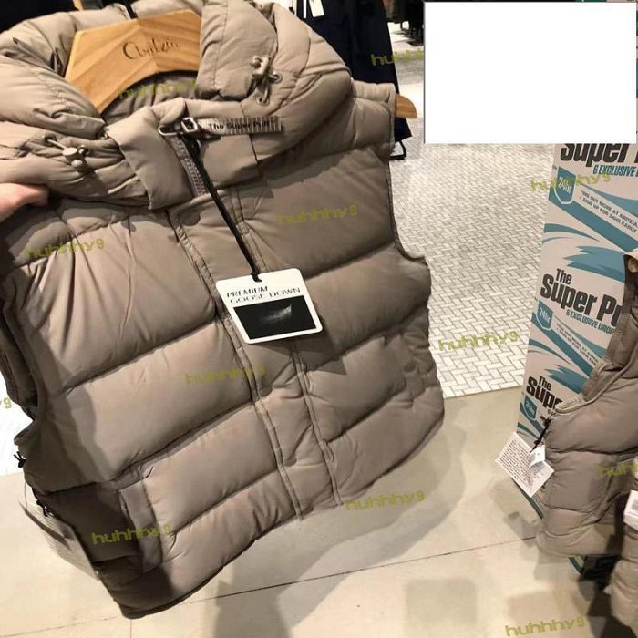 【快速出貨】tna白鵝絨羽絨馬甲2023秋冬防水泡芙puff連帽純色背心短款厚外套