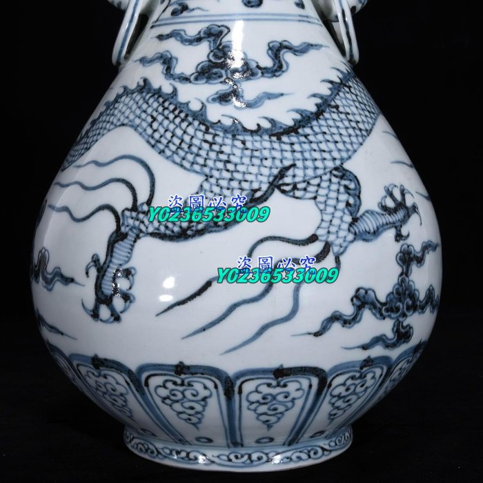 明洪武青花龍紋象鼻雙耳瓶.高32.5厘米直徑18厘米. 瓷器瓷瓶擺件【老蔣