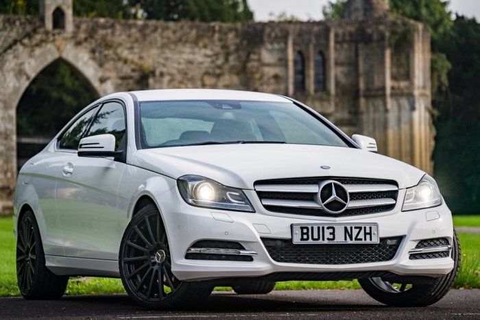 代購 全新 M. Benz 賓士 W212 W204 W207 X204 GLK350等 原廠冷氣壓縮機
