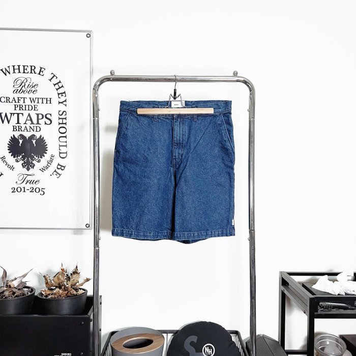 パンツ wtaps WRKS2001 / SHORTS / COTTON. DENIM 希望商店】【✓寄賣商品】WTAPS WRKS2001 SHORTS DENIM 23SS