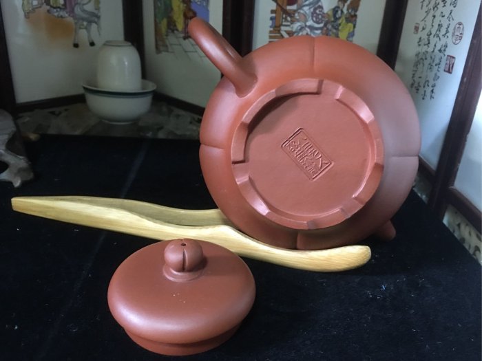 皇室御用精品紫砂館@全手工壺.邵盤珍.八三老人.辛末年.瘦石提字.230cc