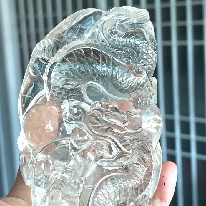 天然白水晶龍雕清透料帶彩虹光稀有精品收藏– 841 | Yahoo拍賣