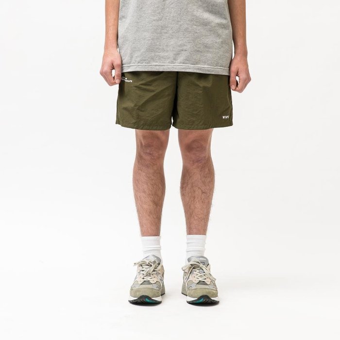 パンツ WTAPS 22ss ACADEMY/SHORTS 希望商店】WTAPS ACADEMY SHORTS NYLON. TAFFETA 22SS 尼龍沙灘