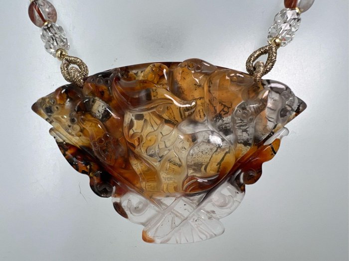 獨特能量場:九尾狐仙扇形軟錳礦,助您身心靈平衡與療癒