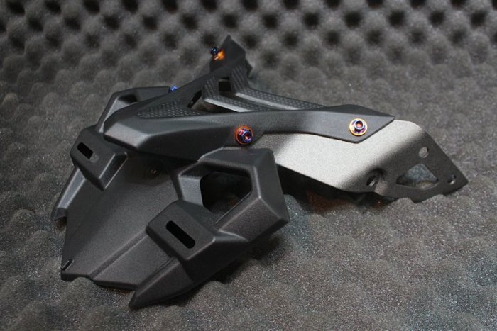 【翰翰二輪】Racing S150 雷霆150 原廠鋁合金後牌版 後土除 光陽正廠零件 可代客移植 勁戰 BWS