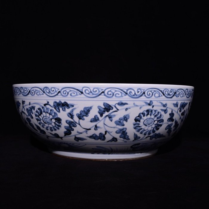 明洪武年制青花花卉紋大碗，高14.5×41厘米??6007327禦窯、 青花、古玩