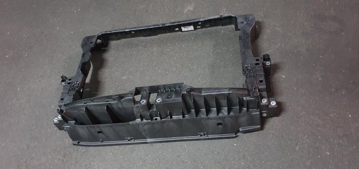 VW 2008年～2015年 TIGUAN 水箱架總成 原廠件