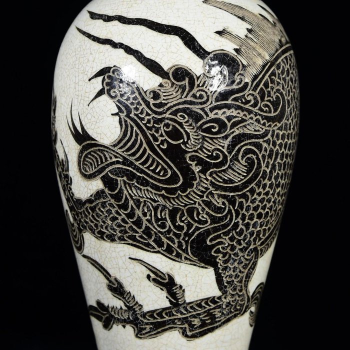 磁州窯龍紋梅瓶，高32.5厘米，直徑14厘米，200112087古玩收藏擺件
