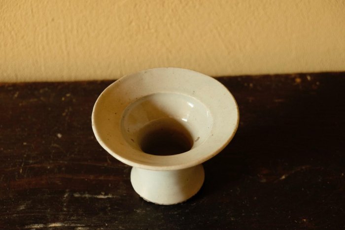嚴選19世紀李朝白瓷祭器深鉢，高麗青瓷藝術珍藏品直徑12cm 高9cm 白磁