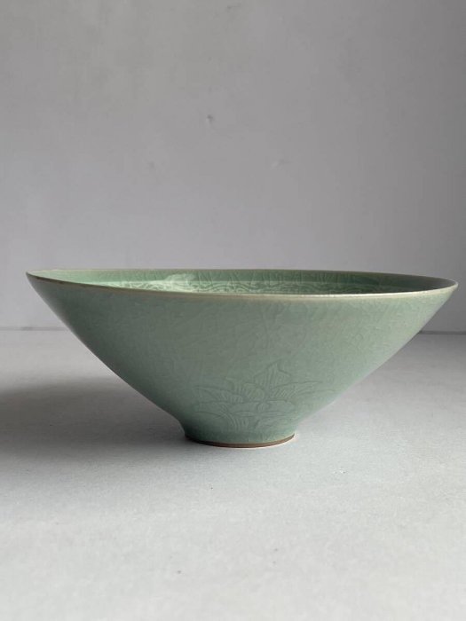 真品現貨】韓國名家抹林窯李奇休（玄）作高麗青瓷鑲嵌雲鶴紋茶碗附原裝