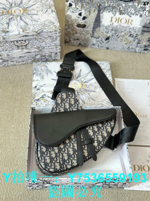 迪奧 馬鞍包單肩斜挎包男女同款胸包男士單品分享 斜挎包     Dior Saddle Baby 原提花