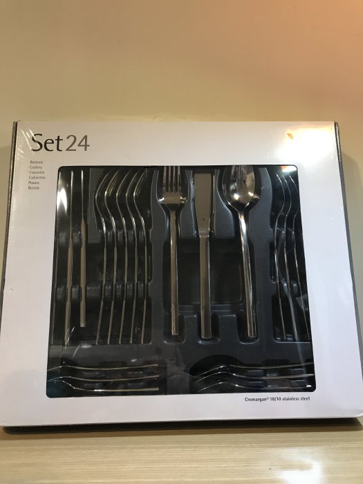 WMF Miami カトラリーセット 24点 WMF Miami Cutlery Set, Silver, 24 Piece, 1281449993 : Amazon