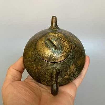 舊藏乾隆年制茶壺擺件古黃銅壺手把壺茶道創意茶寵擺件尺寸見圖示古樸的