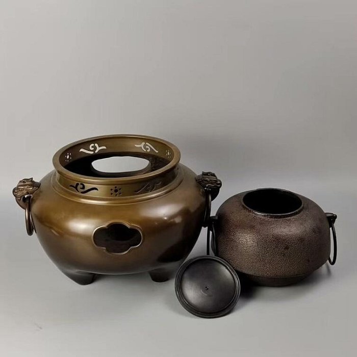 高橋敬典　唐銅鬼面風炉丸釜添　高さ約35㎝/7.6㌔　東Y8-0402③タカト 嚴選高橋敬典唐銅鬼面風爐釜添唐三彩風爐18.9cm內徑34cm高7.8kg帶原箱