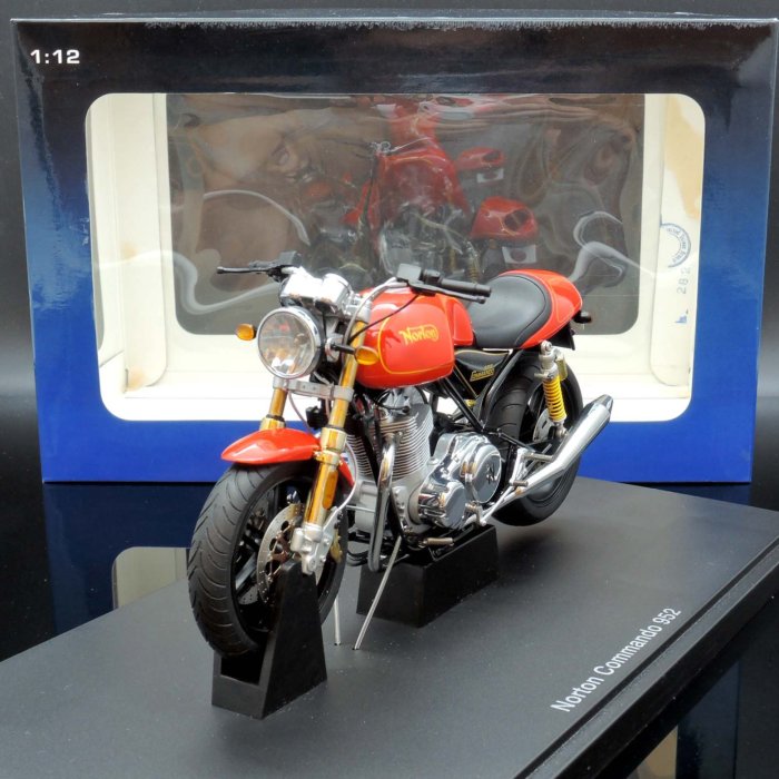 1/12 AUTOart ノートンコマンド 952　 Commando12163 激レア 1/12 AUTOart ノートン コマンド 952 ジョン・プレイヤー