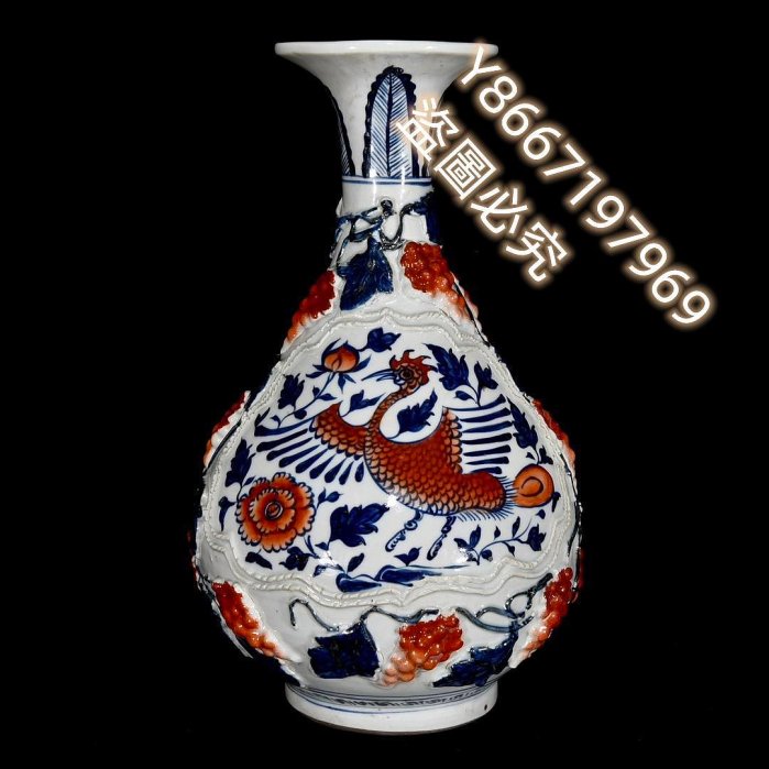 元代の青花花鸟紋壺 A rare Ming-style blue and white yuhuchunping, Qing dynasty