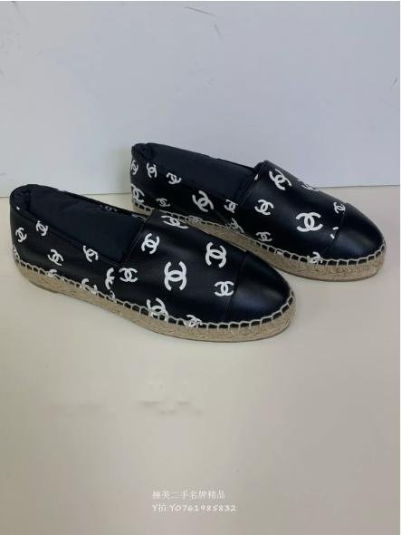 真品CHANEL 22S G38628 鉛筆鞋 漁夫鞋 草編鞋 老花黑白配色經典小羊皮款 現貨