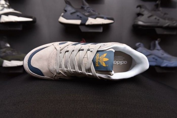 愛 Adidas ZX 750 愛迪達三葉草經典復古慢跑休閒鞋情侶鞋| Yahoo拍賣