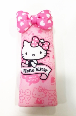【震撼精品百貨】Hello Kitty 凱蒂貓~凱蒂貓 HELLO KITTY 車用安全帶套-粉蝴蝶結#45165