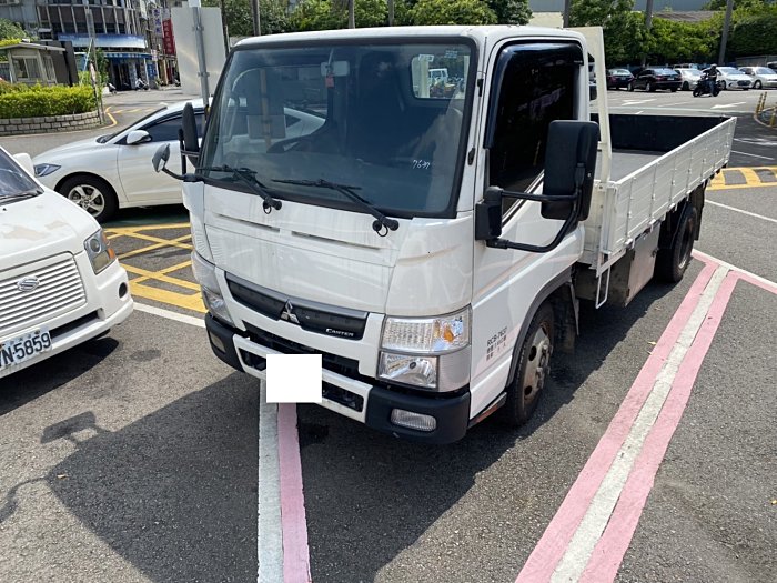 誠意出售 2017 堅達11.5呎 跑十萬 車況我把關你負責喜歡 己認證完成
