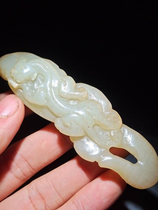 中古 和田玉 三螭龍意匠 手把件 玉雕 古雅褐白斑 手持鑑賞 彫刻 CL0168 嚴選古董和田玉螭龍如意，包漿光亮雕工精湛，細膩油潤美不勝收長9.2